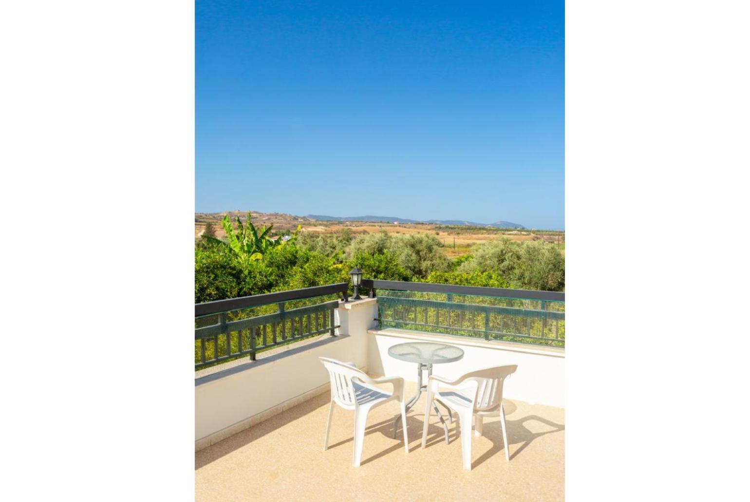 Villa Charoula Pente Πάφος Εξωτερικό φωτογραφία