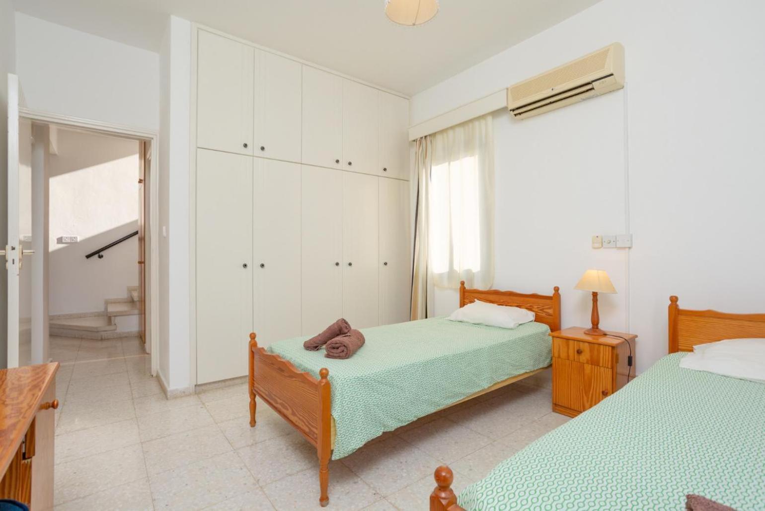Villa Charoula Pente Πάφος Εξωτερικό φωτογραφία