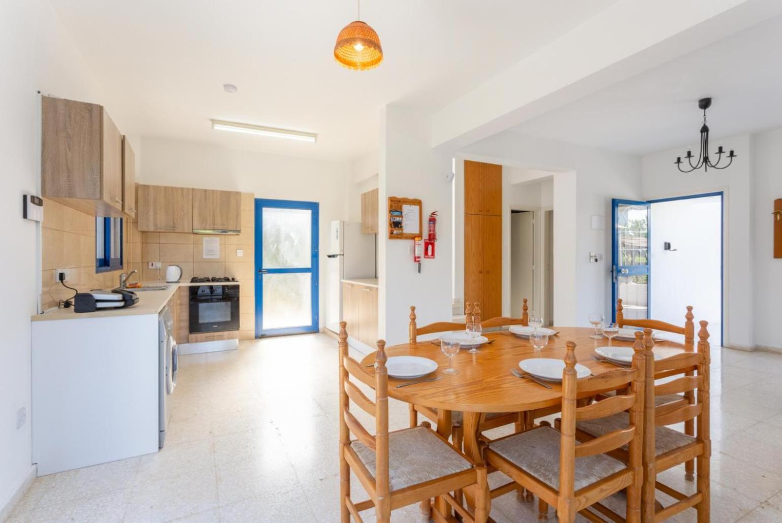 Villa Charoula Pente Πάφος Εξωτερικό φωτογραφία