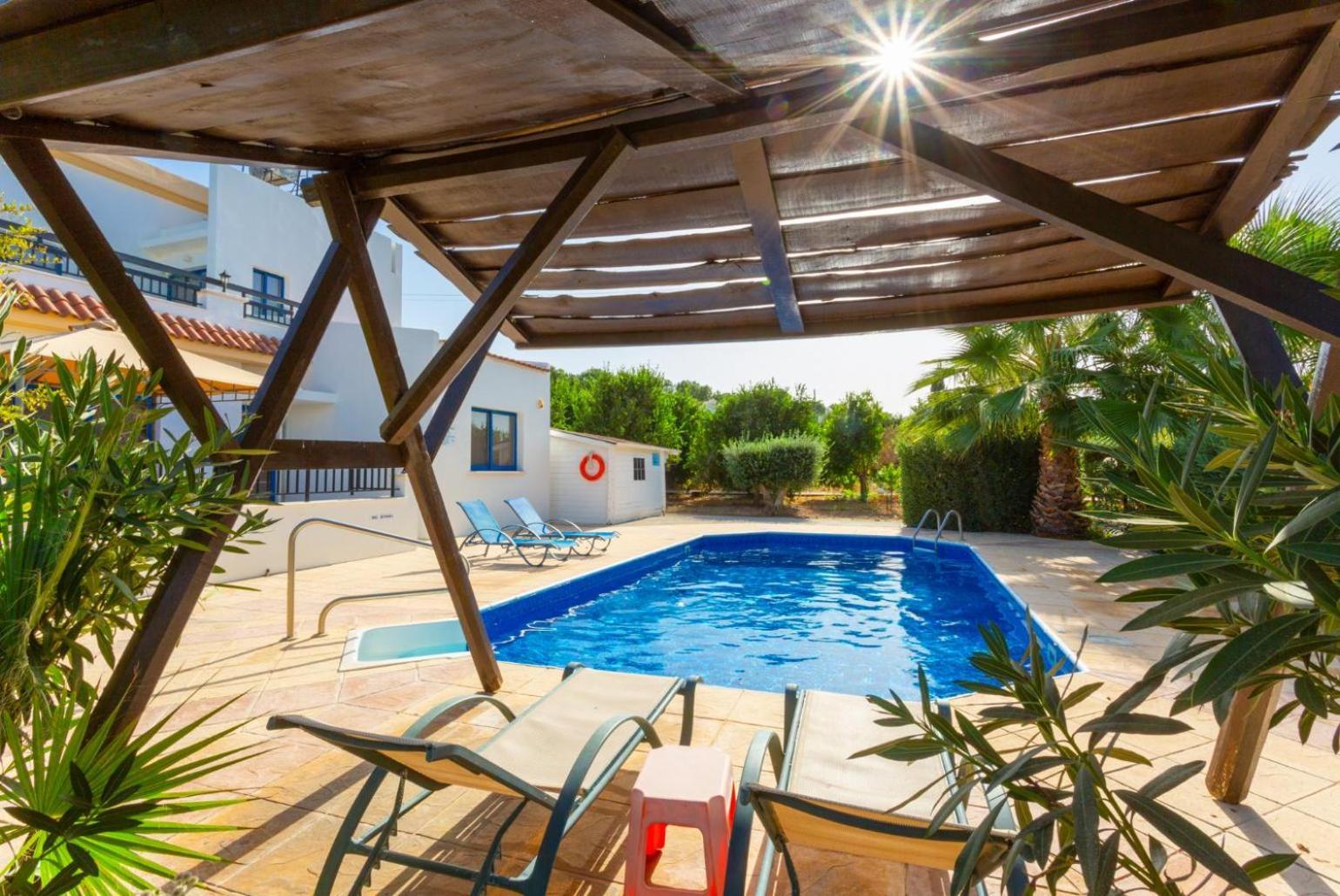 Villa Charoula Pente Πάφος Εξωτερικό φωτογραφία