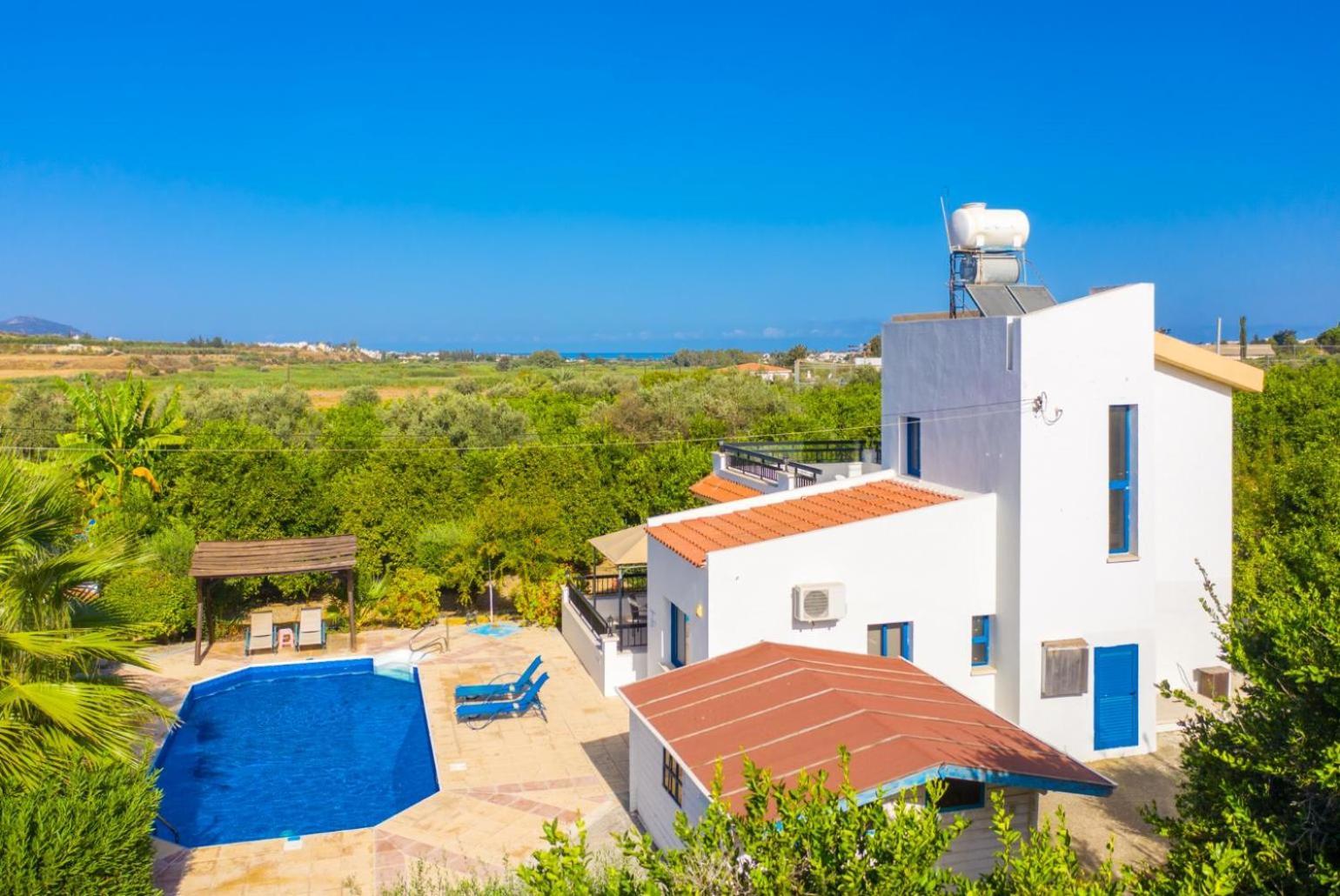 Villa Charoula Pente Πάφος Εξωτερικό φωτογραφία